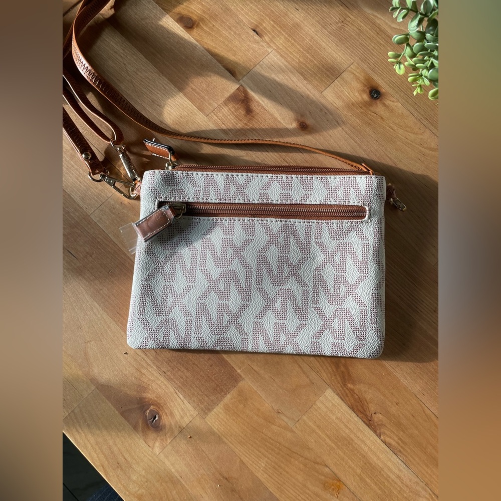 Purse - Picture 6 of 13